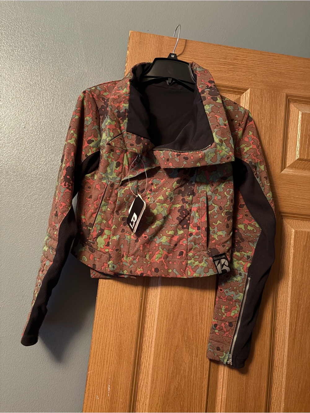 NWT Reebok  German Flecktarn Camo Camouflage Zip Up Jacket Coat XS Womens